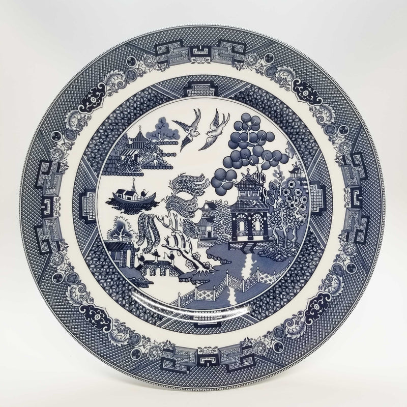 https://sparrowlaneeventrentals.com/cdn/shop/products/blue-willow-10.5-inch-dinner-plate_800x.jpg?v=1652659803